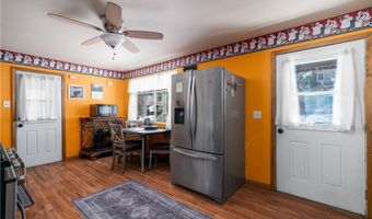 5958 Robin Oak Dr, Angelus Oaks, CA 92305