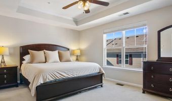 24650 CARIBOU Sq, Aldie, VA 20105