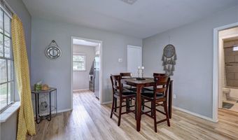 959 S 9th St, Aransas Pass, TX 78336