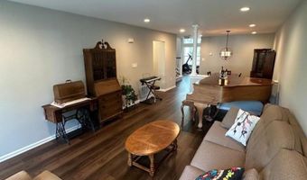 1002 Timberbrooke Dr, Bedminster, NJ 07921