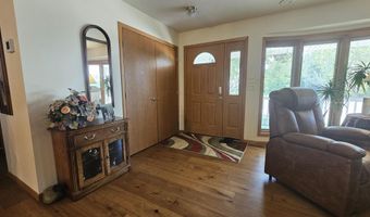 512 W Melgaard Rd, Aberdeen, SD 57401