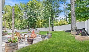 176 Church St, Aberdeen, NJ 07747