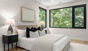 3112 N ROSSER St, Alexandria, VA 22311