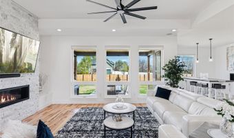 740 W, Berthoud, CO 80513