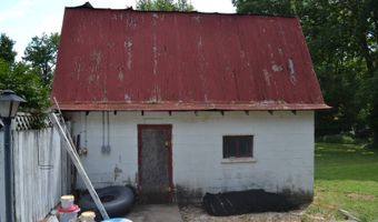 409 E. Elm St, Albion, IL 62806