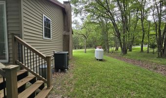11 Willow Way, Albrightsville, PA 18210