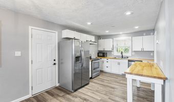 340 W Turner St, Bloomfield, IN 47424