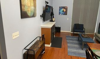 1000 N RANDOLPH St 104, Arlington, VA 22201