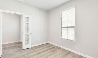 912 Mossy Oak Dr, Alvarado, TX 76009