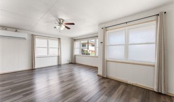 2915 Koali Rd C, Honolulu, HI 96826