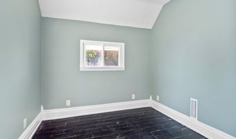 308 E Broad St, Angola, IN 46703