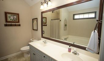 158 SILVERSTONE Ln, Alabaster, AL 35007