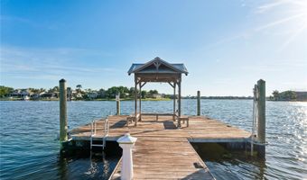 5714 SEA TROUT Pl, Apollo Beach, FL 33572