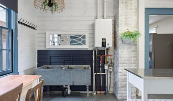 123 CORAL St, Beach Haven, NJ 08008