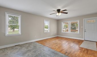 924 Oak St, Adrian, MI 49221