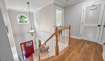 75 Bowlby St, Andover, NJ 07801