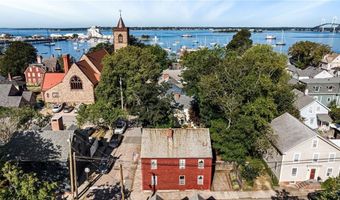 23 Willow St, Newport, RI 02840