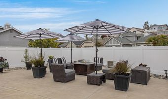 6951 Quiet Cove Dr, Carlsbad, CA 92011