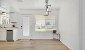 10548 Tecopa Rd, Apple Valley, CA 92308
