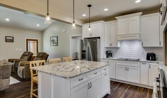 10596 Sand Valley Rd, Avera, GA 30803