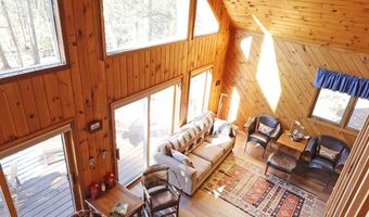 105 Pine Ln, Adirondack, NY 12808