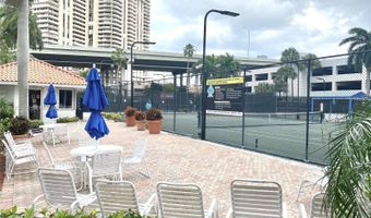 19195 NE 36th Ct 402, Aventura, FL 33180