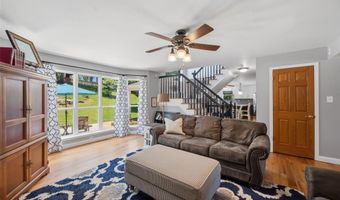 329 Gateford Dr, Ballwin, MO 63021
