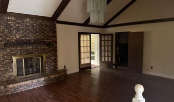 1701 Woodview Cir, Amory, MS 38821