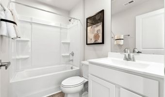 8011 Sterling Oaks Dr NW Plan: Fairview, Ash, NC 28420