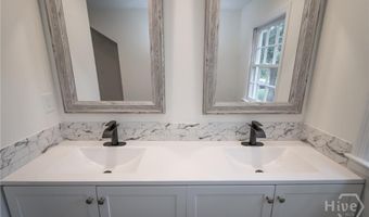 215 Lenox Rd, Athens, GA 30606