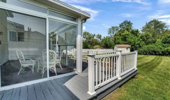 61 Caesar Blvd, Amherst, NY 14221
