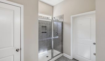 893 Deepwood Ct, Boiling Springs, SC 29316