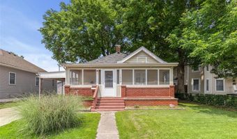 106 W Elm St, Alton, IL 62002