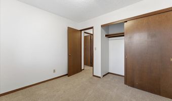 6760 SW 199TH Ct, Beaverton, OR 97078