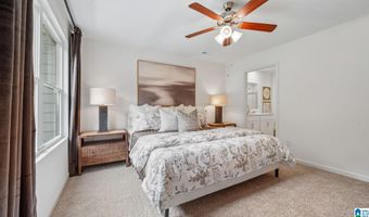 819 PEAVINE CROSSING Pkwy, Alabaster, AL 35007
