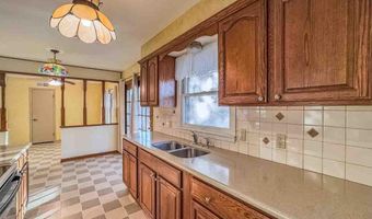 2017 N A St, Arkansas City, KS 67005