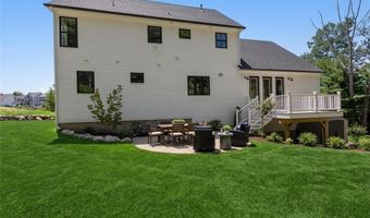 15 Tuscan Ct, Cumberland, RI 02864