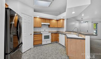 16720 Columbia Ave, Caldwell, ID 83607