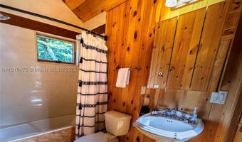 200 Summit Ledges Ln, Banner Elk, NC 28604