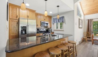 14 Parker Rd 5, Campton, NH 03223