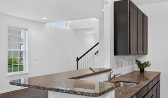 1497 CASPIAN St, Allentown, PA 18104