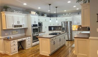 5911 Downington Pl NW, Acworth, GA 30101