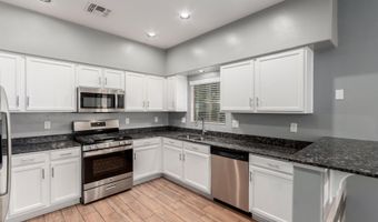 291 E Calle Puente Azul, Sahuarita, AZ 85629