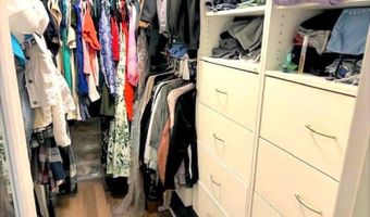 61 Stonyridge Dr, Bayonne, NJ 07035