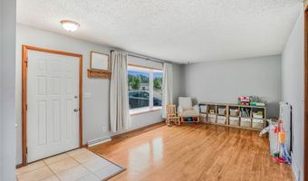 1310 20th St, Ames, IA 50010