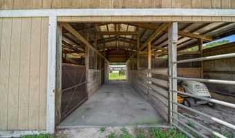 3551 NE 120TH St, Anthony, FL 32617