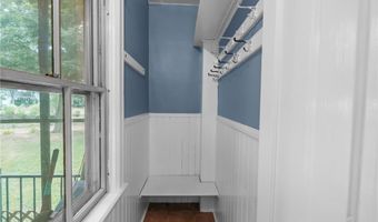 140 Main St, Lincoln, RI 02838