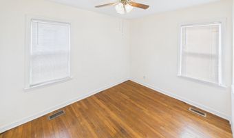 309 E 34th St, Anderson, IN 46013