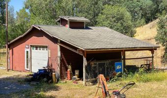 17711 Fuzzy Ln, Anderson, CA 96007