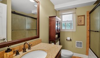 4844 PINE GROVE Cir, Allentown, PA 18106